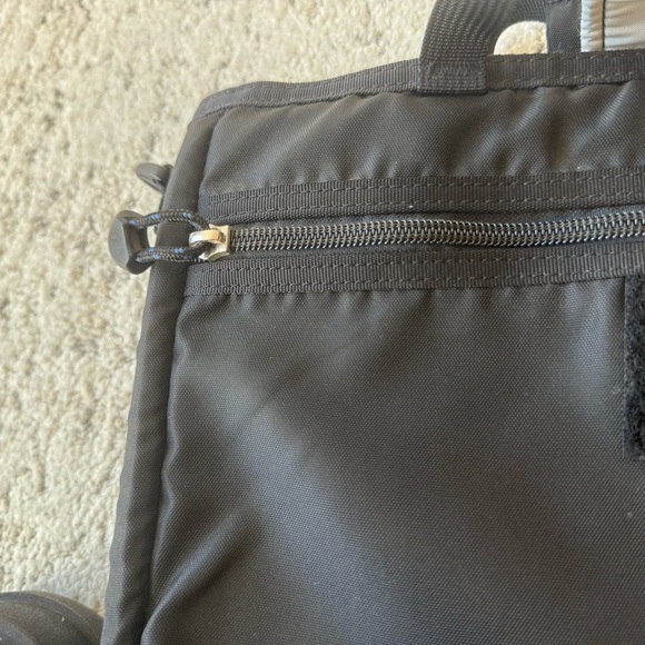 MEC GUC vintage Classic Black Laptop Bag - Picture 8 of 11